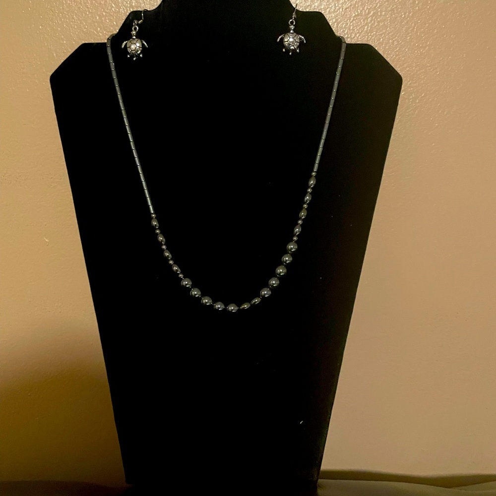 DOI Hamatite  Beaded Necklace and Turtle Charm Earrings tle Charm Earrings